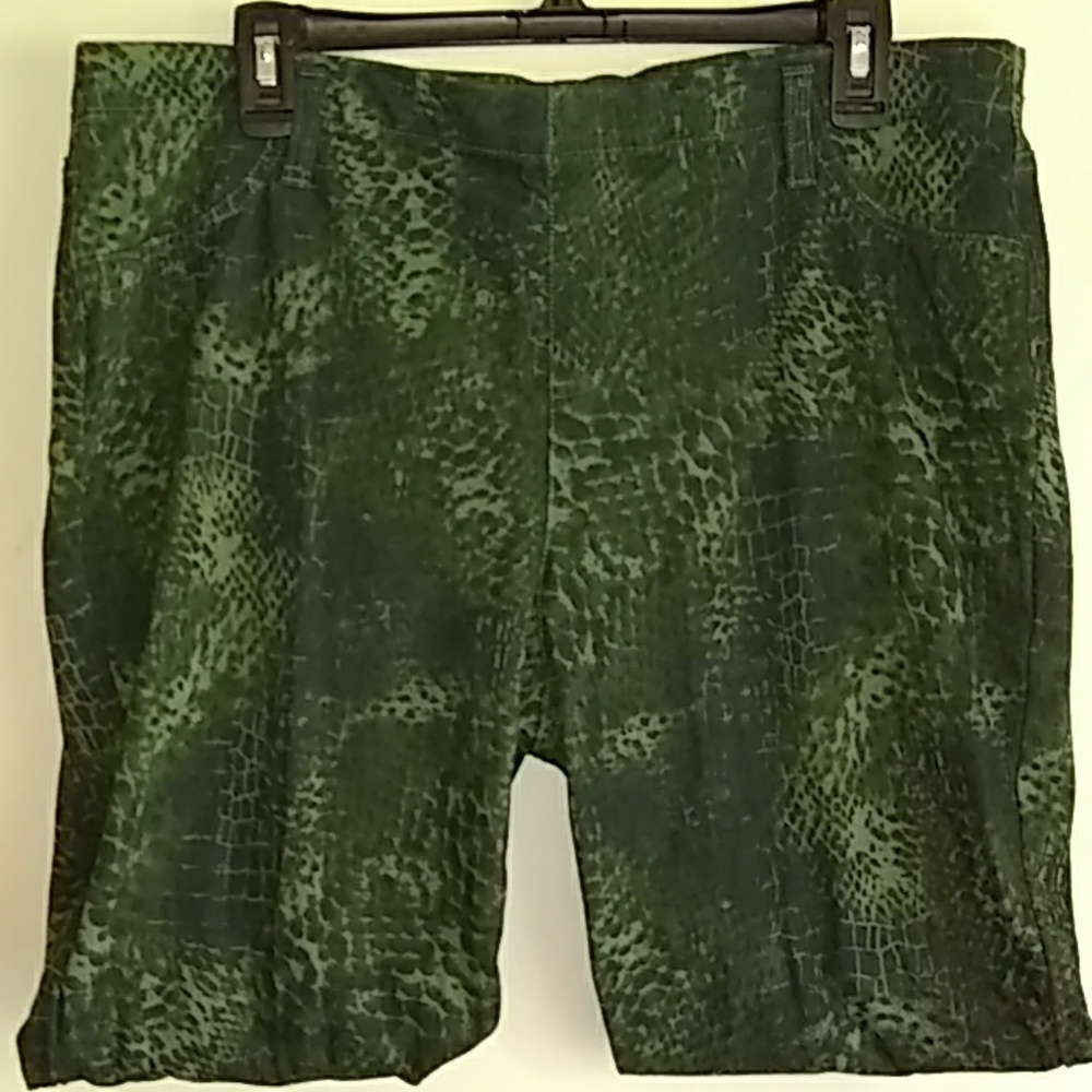 ⭐(2/$20) NWOT Faded Glory Alligator Print Jeggings